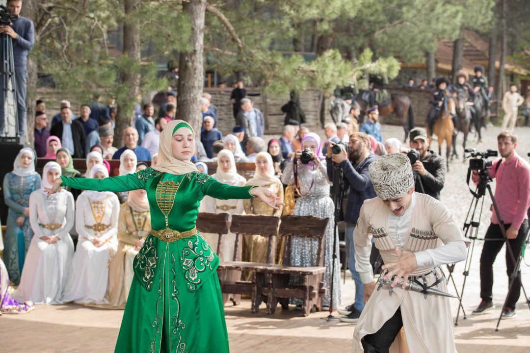 Культурная мозаика Грозного: события, фестивали и атмосфера города - 4